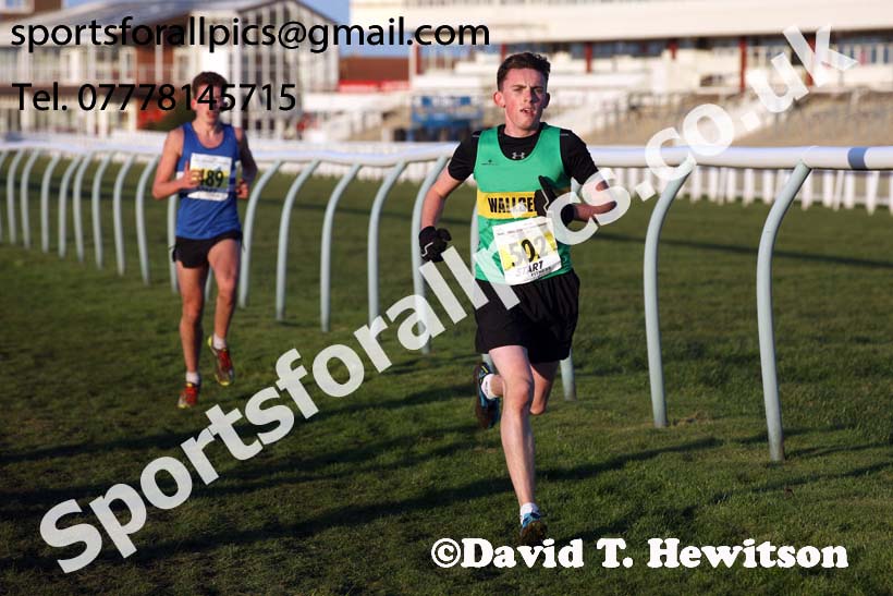 Mens under-17s North Eastern Cross Country, Redcar. Photo:  David T. Hewitson/Sports for All Pics